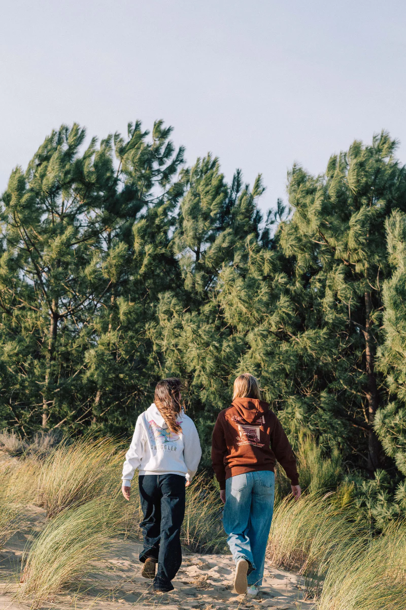 Hoodie in Brown Bondi Store - Image 3