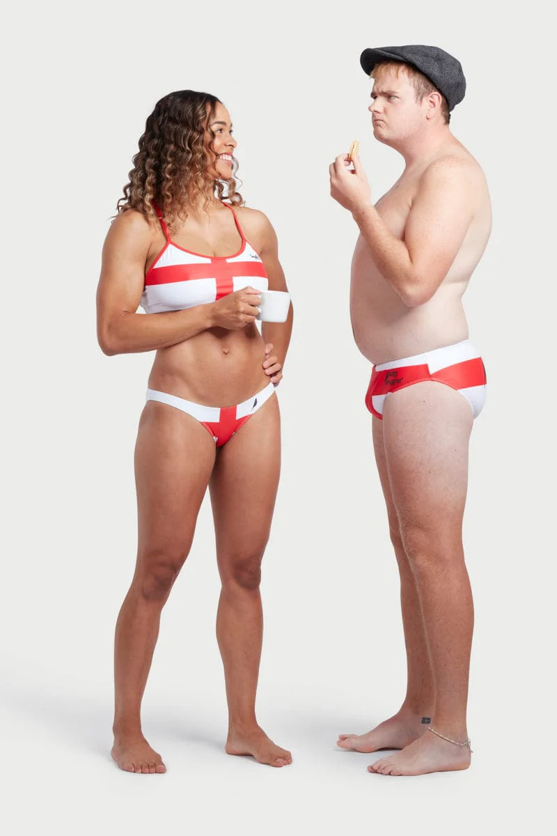 Shelly Bottom in England - Image 3